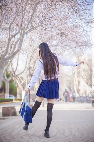 雏鸟幼儿小学生张婉莹